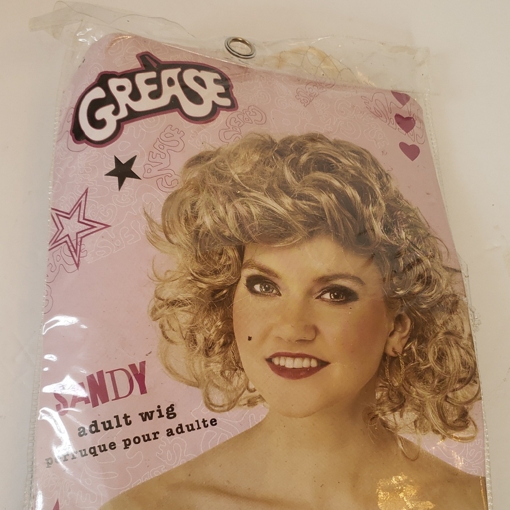 Grease Movie Sandy Adult Wig - Blonde Cosplay Halloween